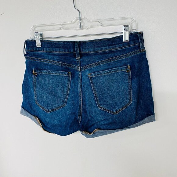 Old navy shorts - Picture 3 of 4